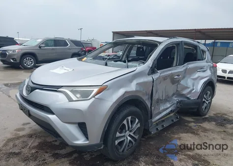 2017 Toyota Rav4 Le z USA, uszkodzony, nr VIN 2T3ZFREV4HW324025